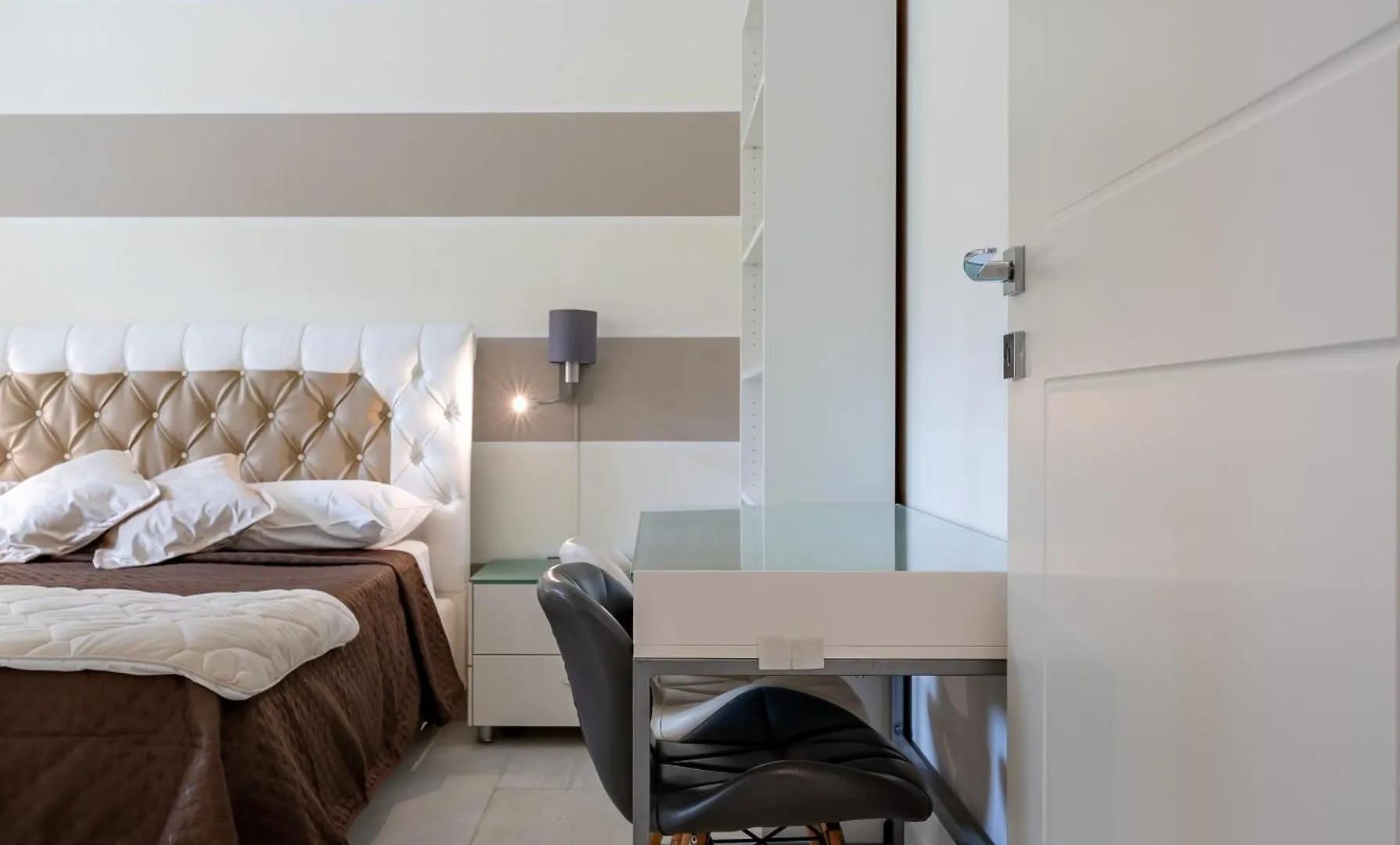 Kalbia Apartment Or Rooms Renovated, Functional, Intimate And More Cagliari Italia