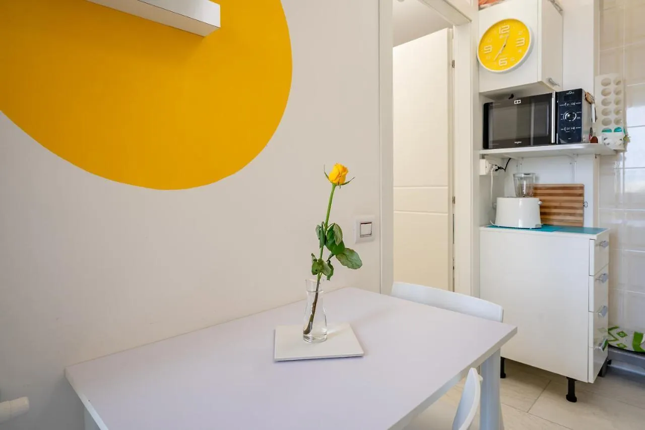 קליארי Kalbia Apartment Or Rooms Renovated, Functional, Intimate And More