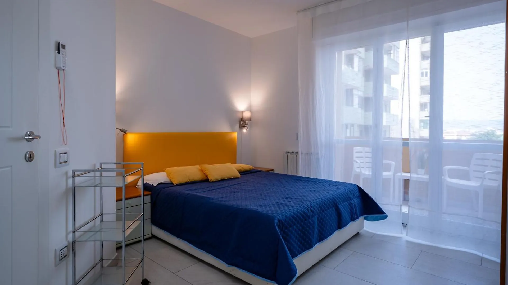 קליארי Kalbia Apartment Or Rooms Renovated, Functional, Intimate And More