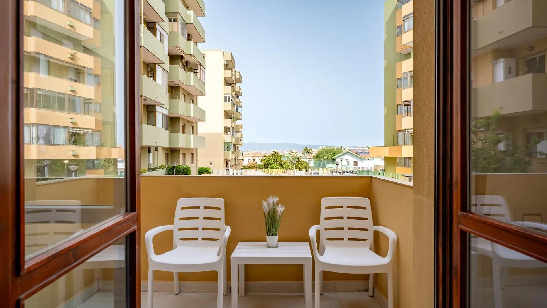 Kalbia Apartment Or Rooms Renovated, Functional, Intimate And More Cagliari