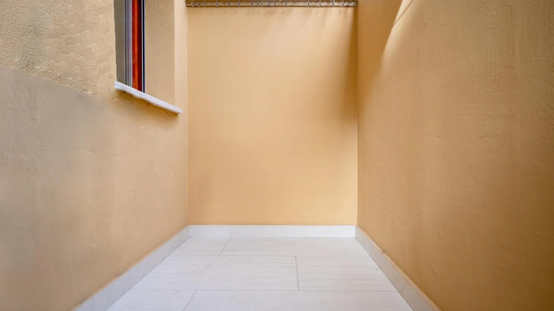 Kalbia Apartment Or Rooms Renovated, Functional, Intimate And More Cagliari