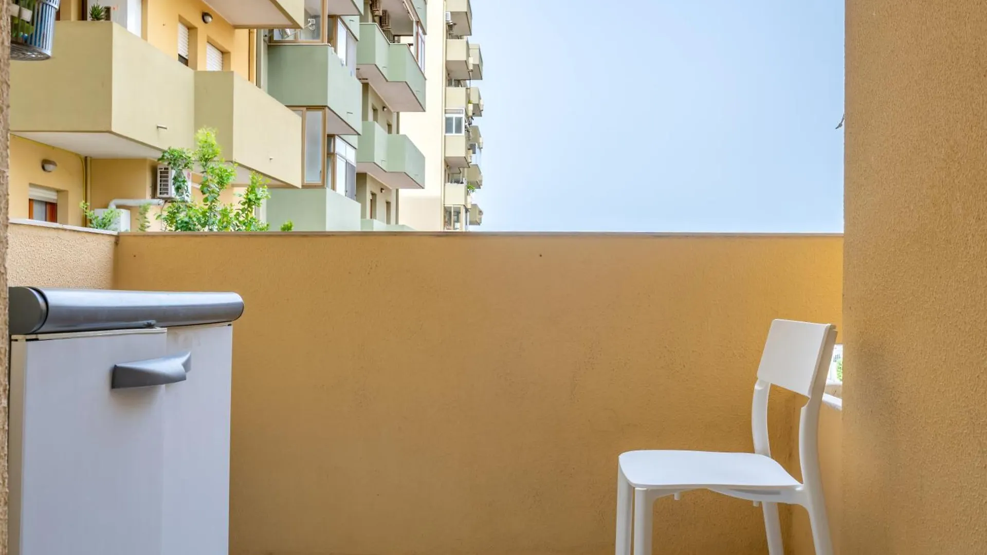 Kalbia Apartment Or Rooms Renovated, Functional, Intimate And More Cagliari Italy