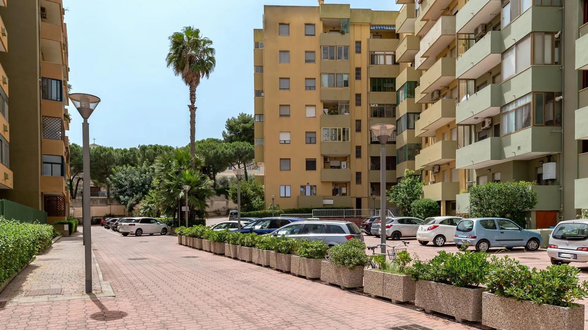 קליארי Kalbia Apartment Or Rooms Renovated, Functional, Intimate And More 0*,  איטליה