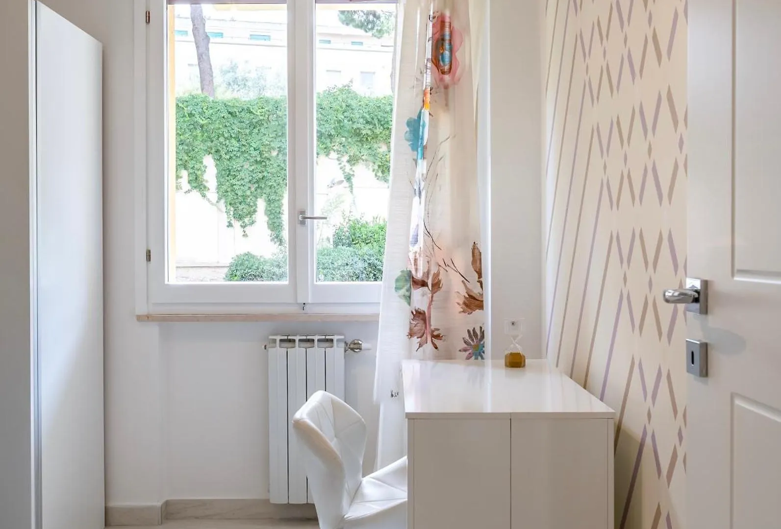 Kalbia Apartment Or Rooms Renovated, Functional, Intimate And More Cagliari Italy