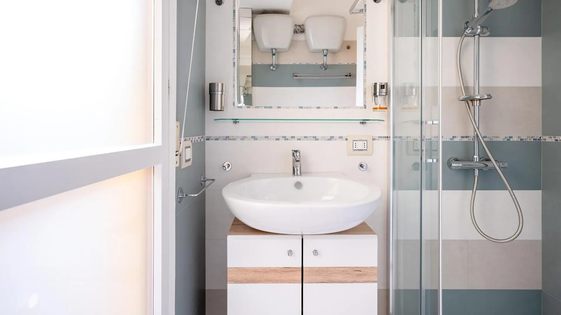 קליארי Kalbia Apartment Or Rooms Renovated, Functional, Intimate And More